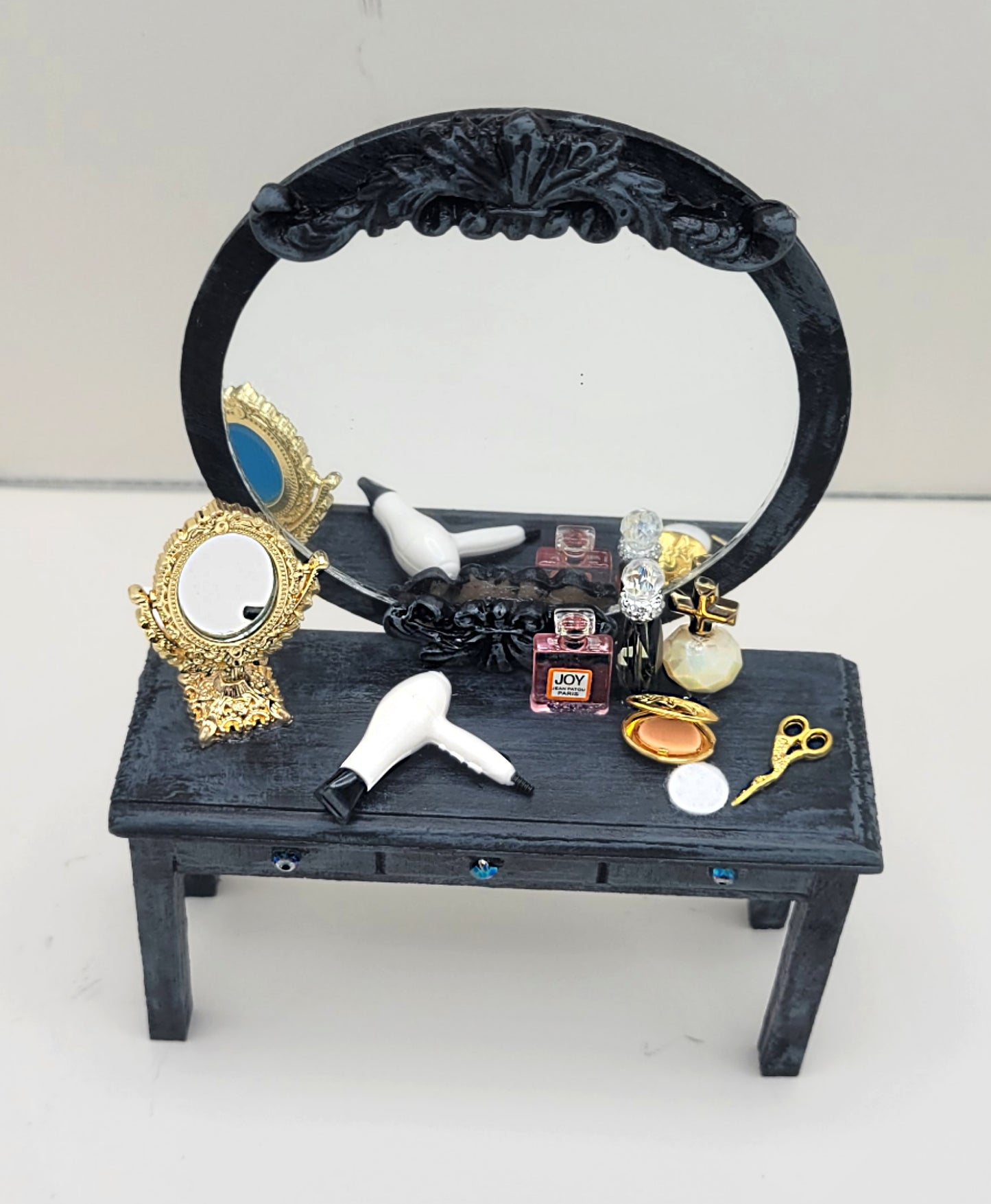 Goth dollhouse vanity table 1:12 scale